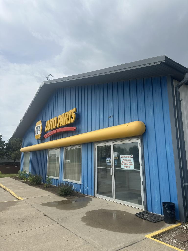 Napa Auto Parts Business & Inventory