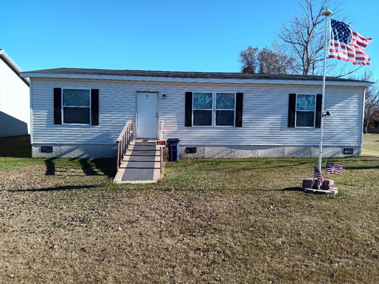 House & Shop For Sale