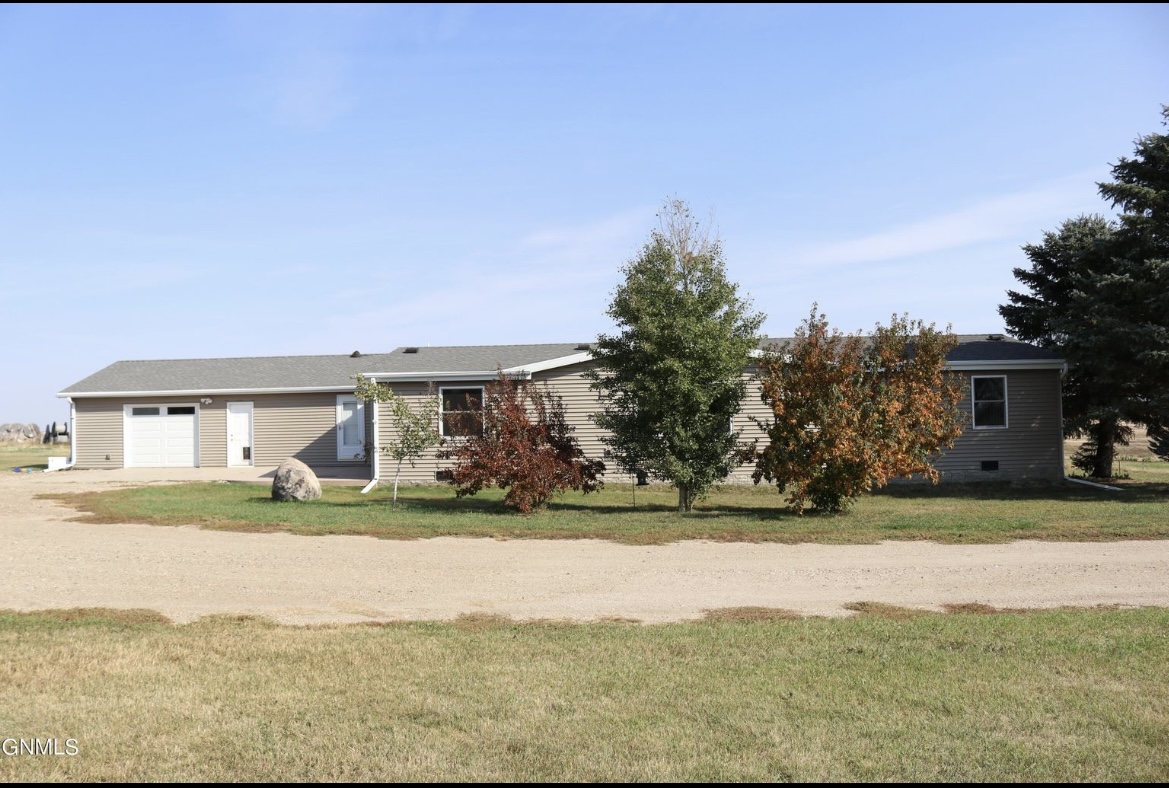 Individual Listing Farmstead Oakes, North Dakota